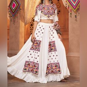 Navratri Garba Chaniya Choli - Set of 3 lehenga
